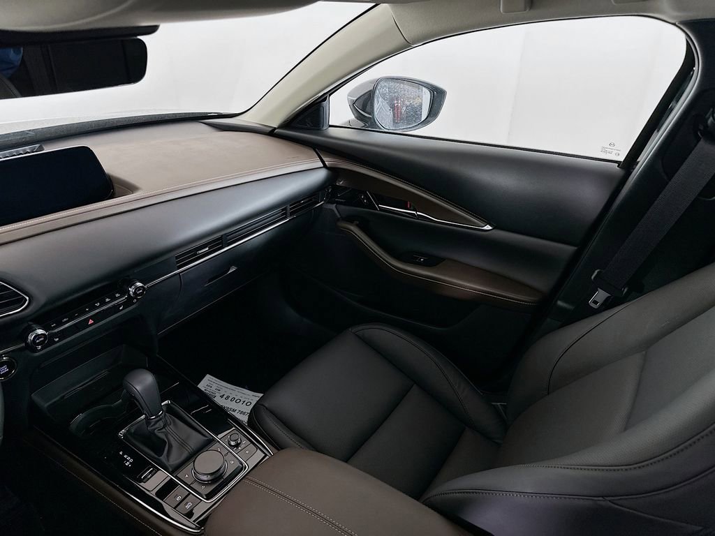 New 2025 MAZDA CX-30 2.5 Turbo w/ Premium Plus Pkg image 30