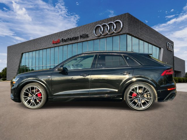 Used 2023 Audi Q8 Prestige AWD/4WD image 2