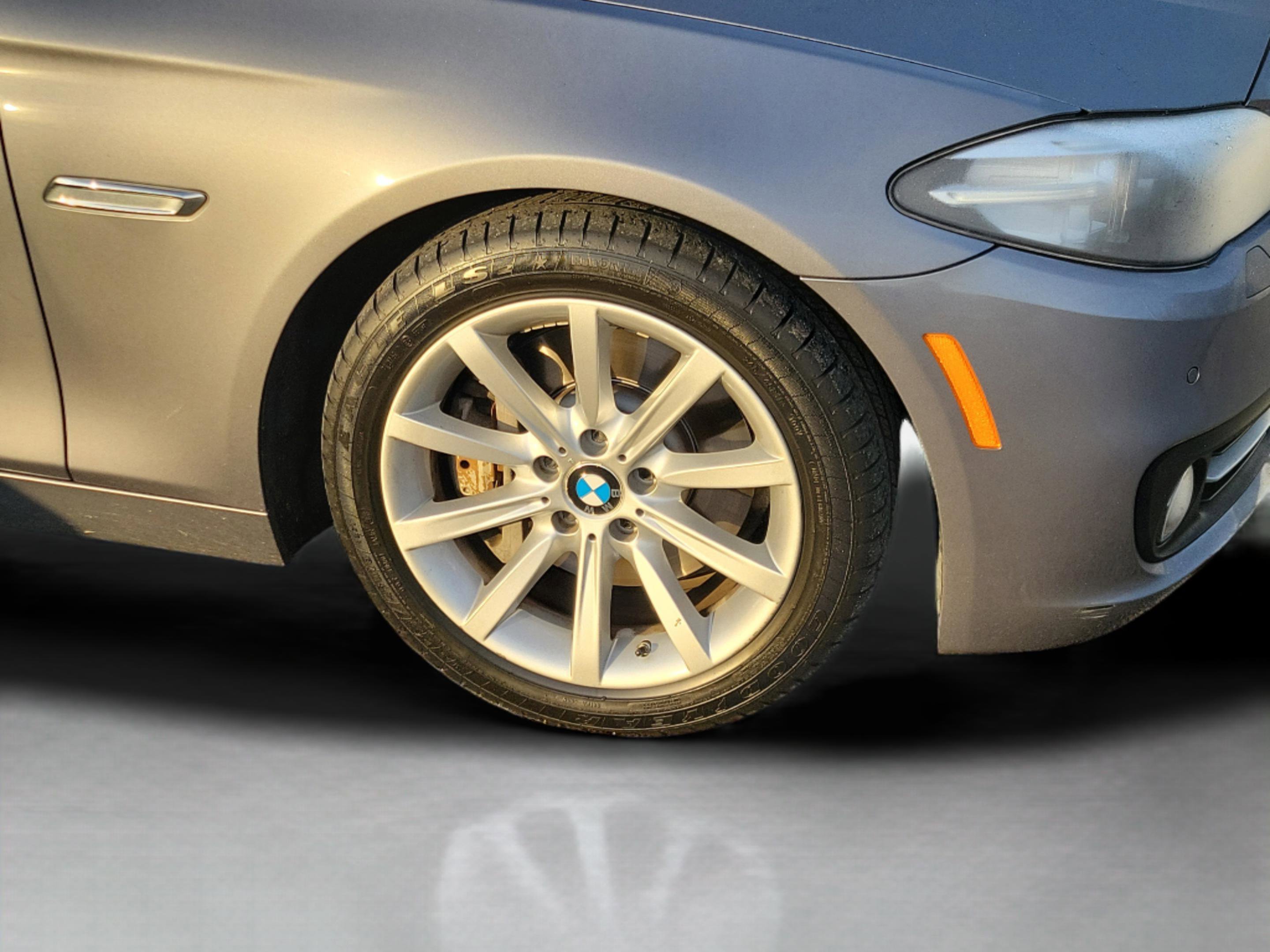 Used 2015 BMW 535i xDrive Sedan image 27