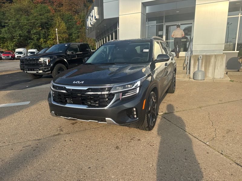 New 2026 Kia Seltos SX w/ SX Sunroof Package AWD/4WD image 3