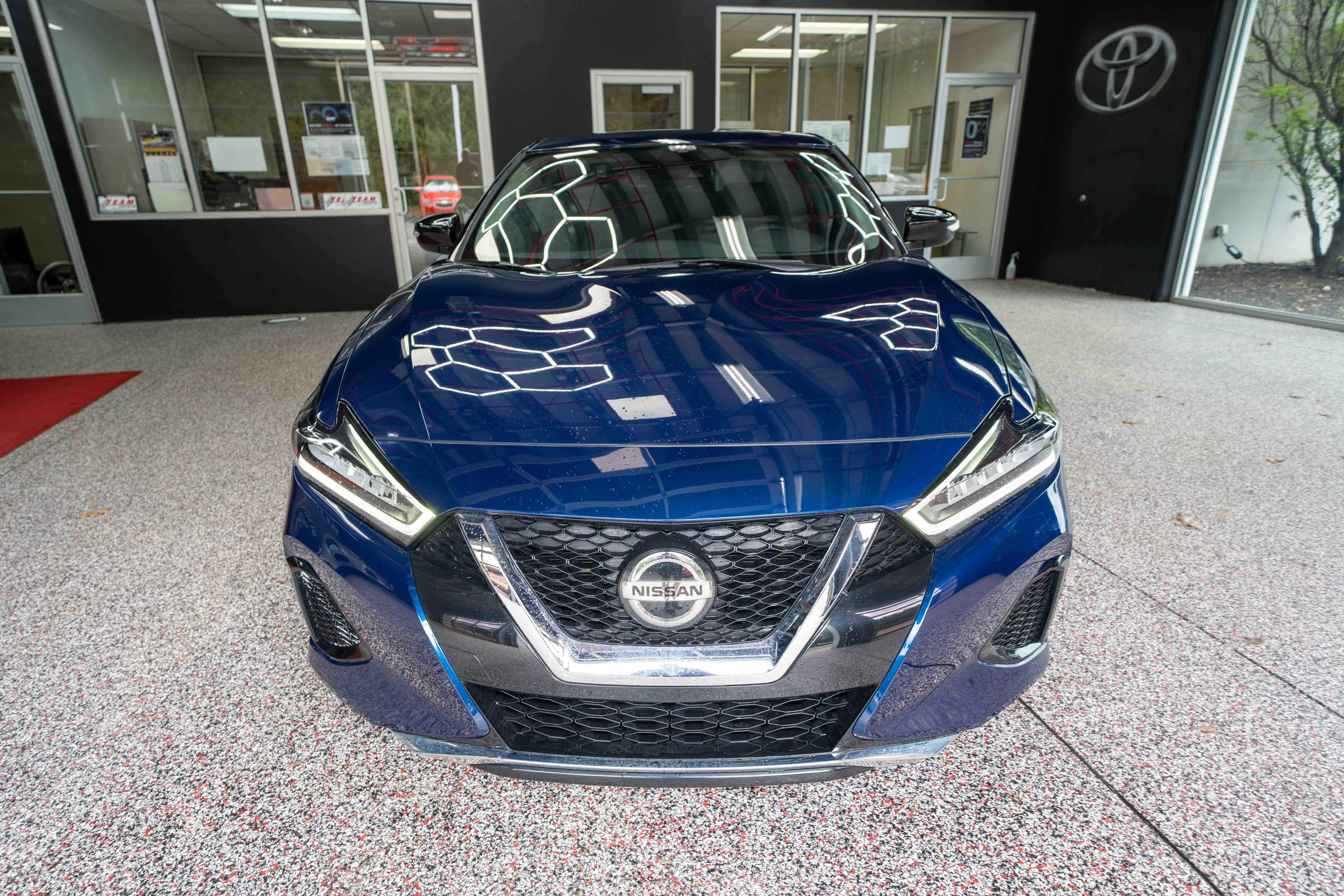 Used 2022 Nissan Maxima SV w/ Floor Mat Group image 6