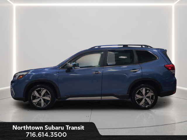 Used 2019 Subaru Forester Touring AWD/4WD image 2