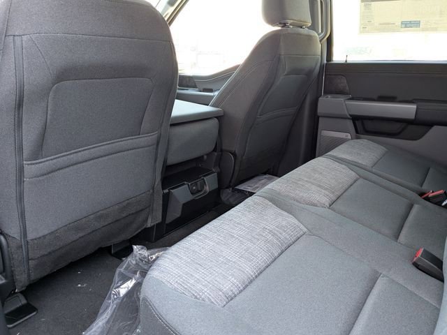 New 2026 Ford F450 XLT w/ XLT Premium Package image 28