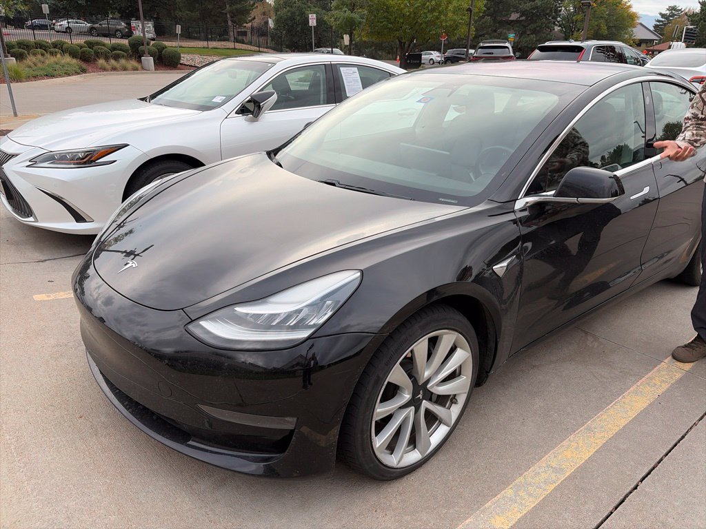 Used 2019 Tesla Model 3 Long Range AWD/4WD image 1