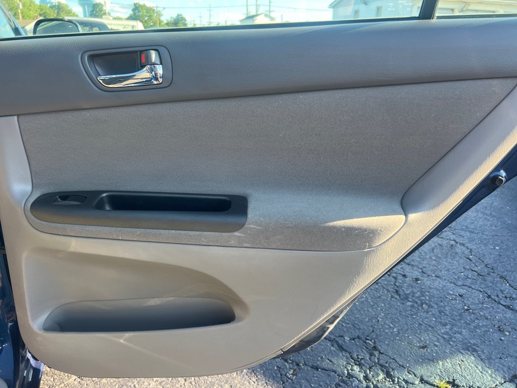 Used 2006 Toyota Camry LE FWD image 13