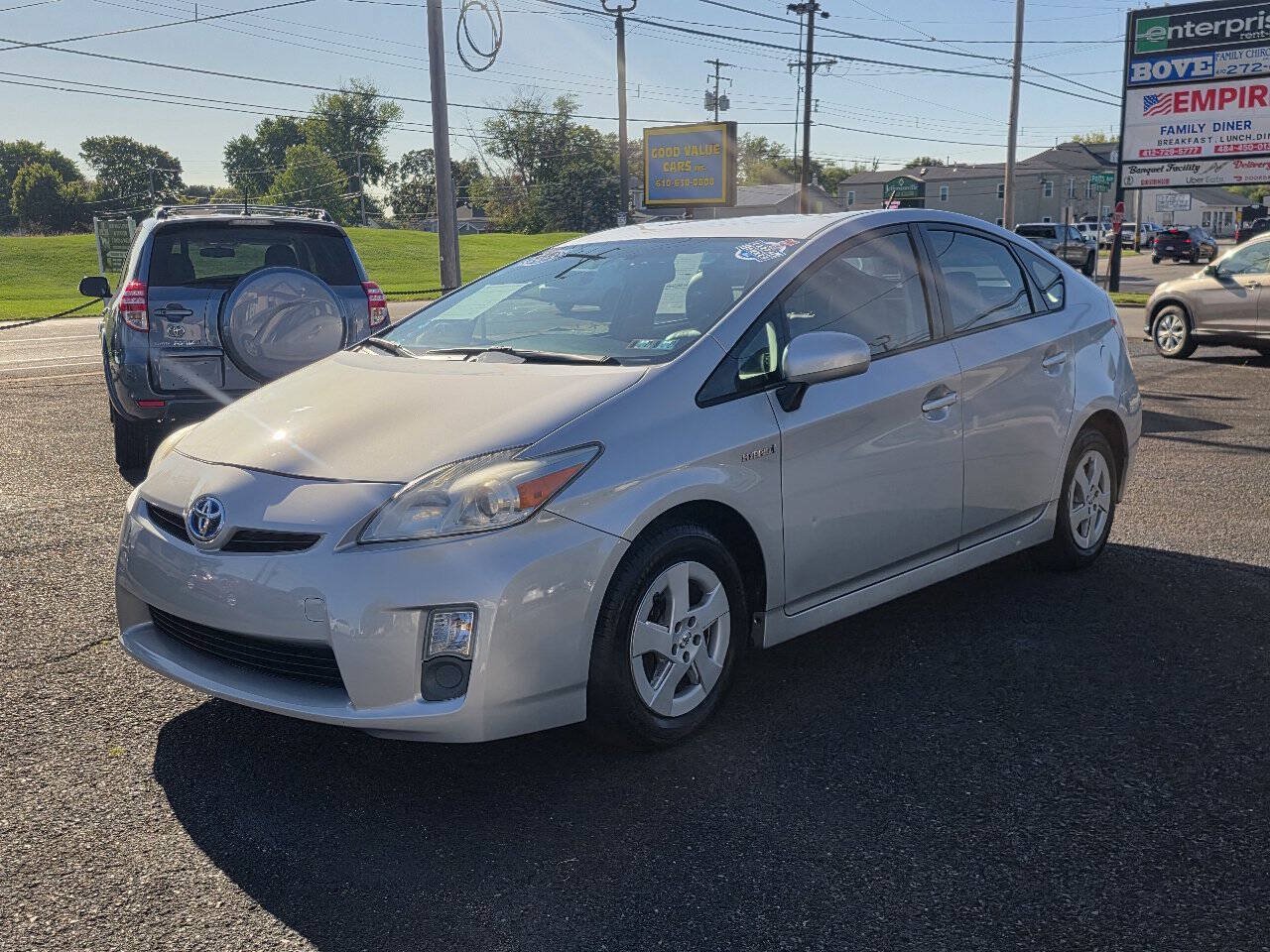 Used 2010 Toyota Prius Four FWD image 2