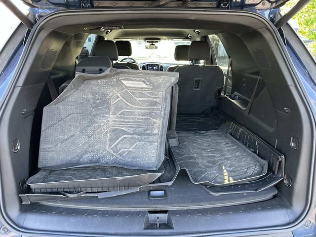 Used 2023 Chevrolet Traverse LT w/ LPO, Floor Liner Package AWD/4WD image 14