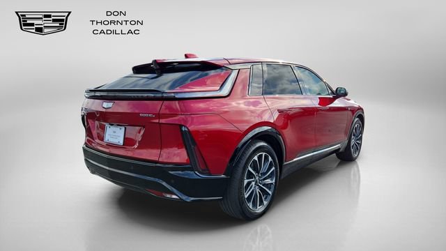 Certified 2024 Cadillac Lyriq Sport w/ LPO, Floor Liner Package AWD/4WD image 5