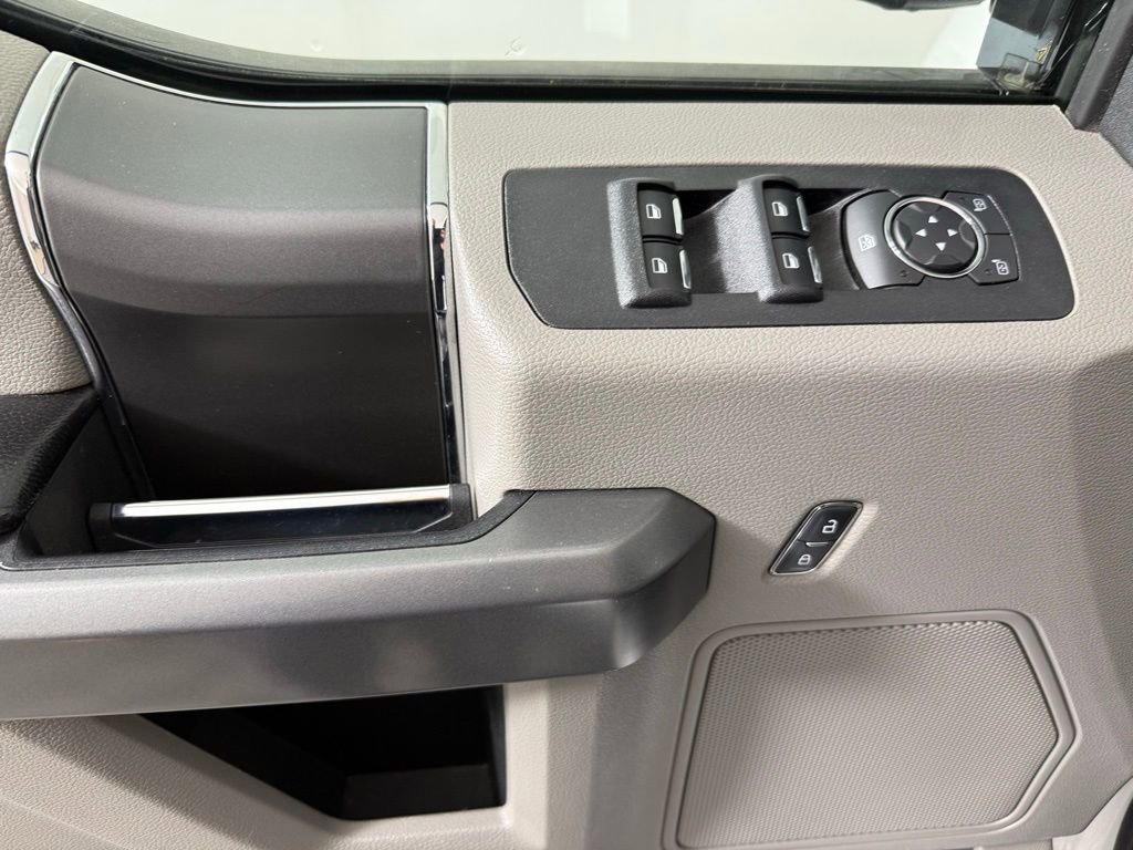 Used 2018 Ford F150 XLT w/ Equipment Group 302A Luxury image 13