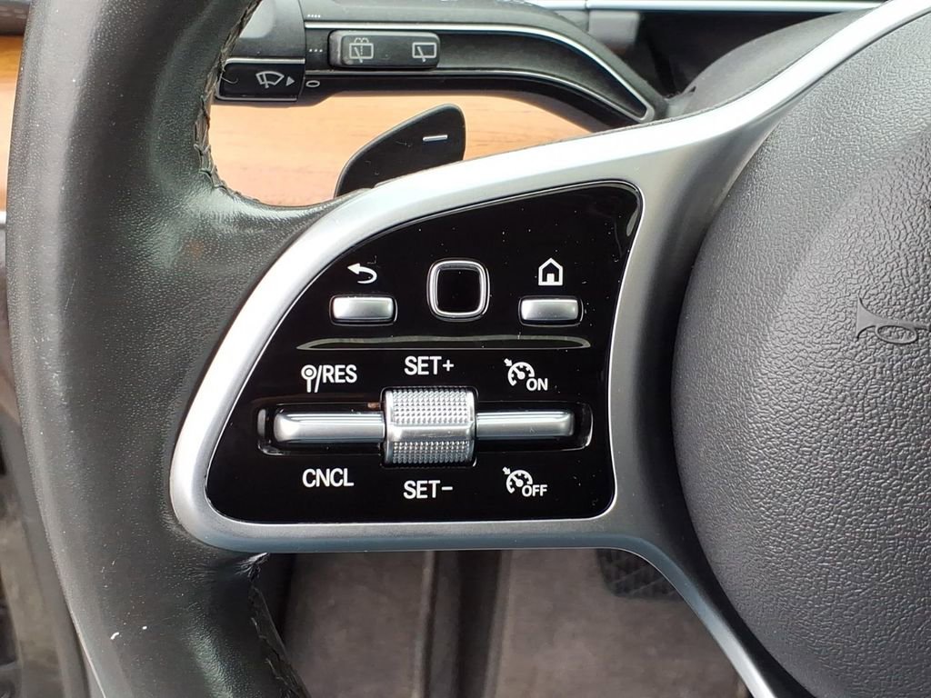 Used 2020 Mercedes-Benz GLS 450 4MATIC image 21