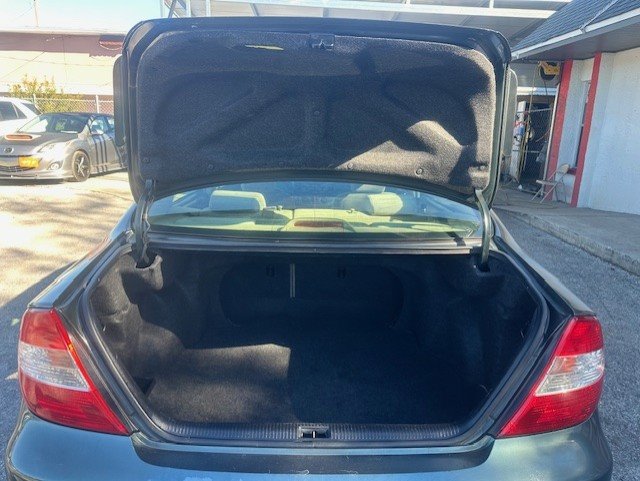 Used 2003 Toyota Camry LE image 14