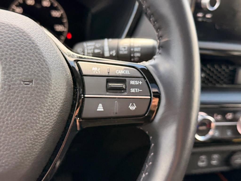 Used 2025 Honda CR-V EX-L image 22