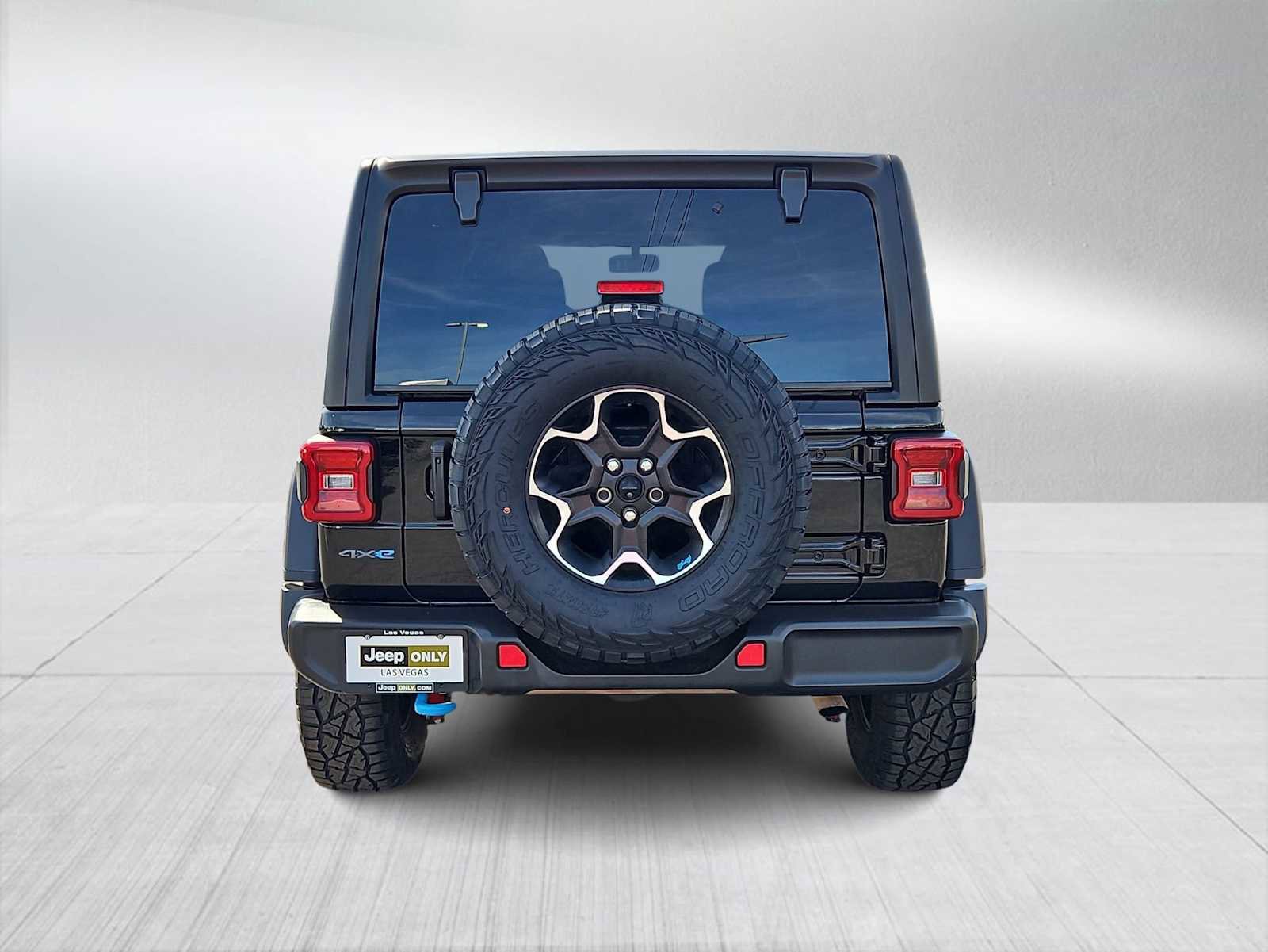 Used 2023 Jeep Wrangler Unlimited Rubicon 4xe w/ Cold Weather Group image 7