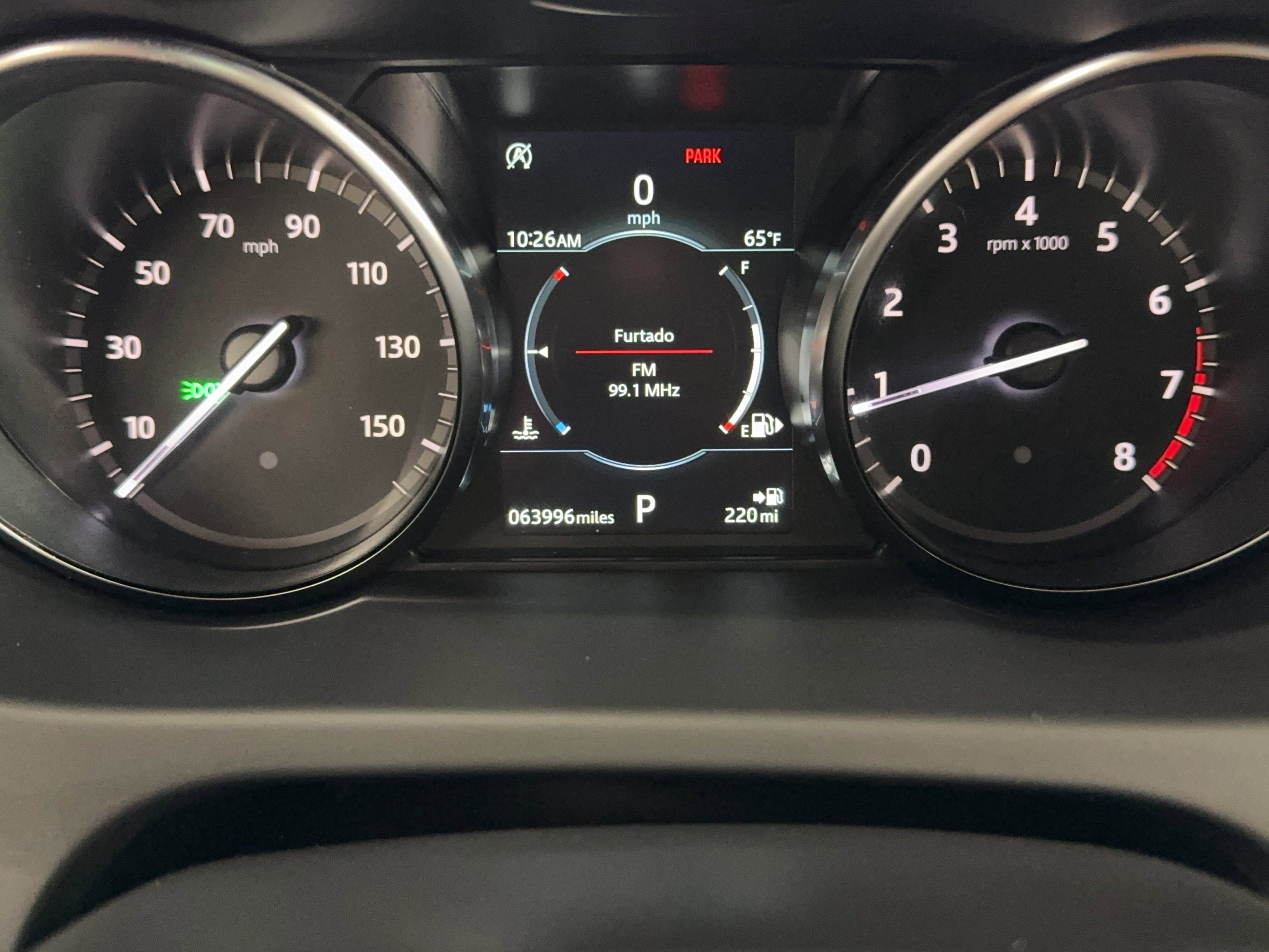 Used 2019 Land Rover Discovery Sport HSE AWD/4WD image 23