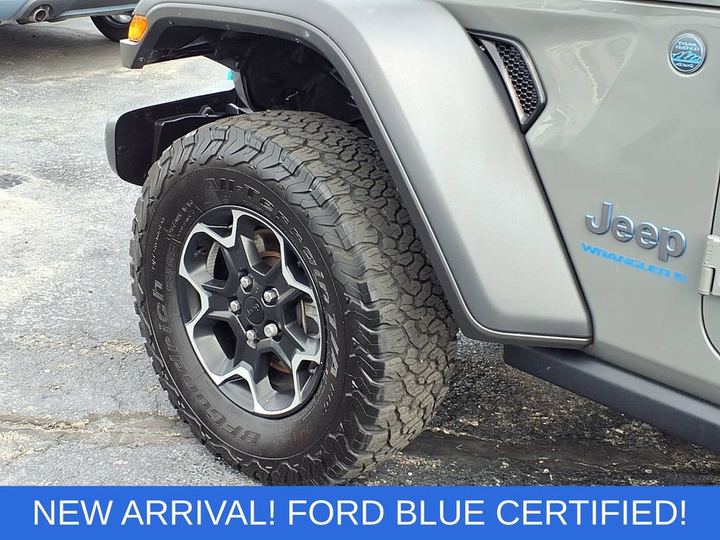 Used 2023 Jeep Wrangler Unlimited Rubicon 4xe w/ Cold Weather Group AWD/4WD image 26