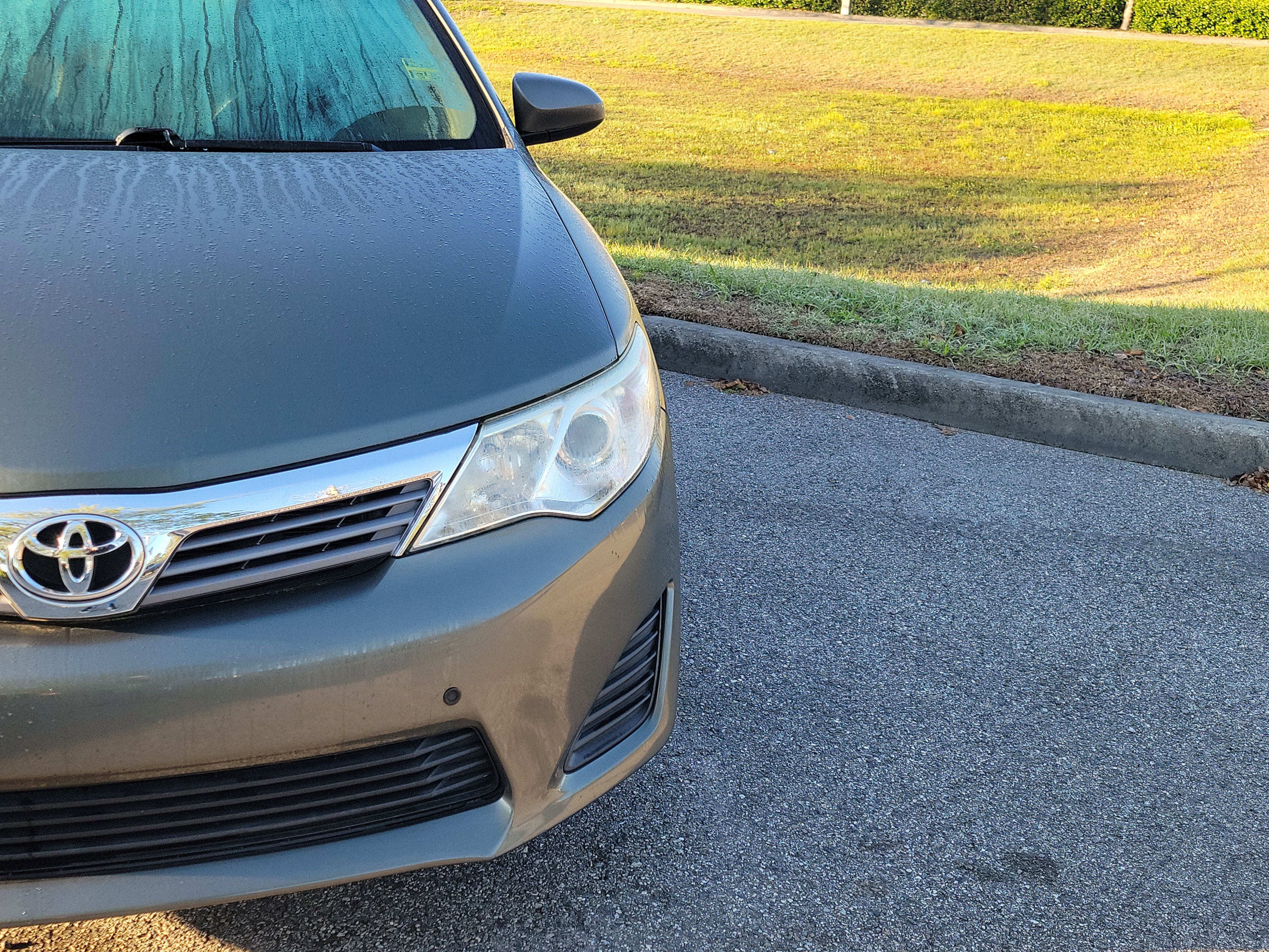 Used 2013 Toyota Camry L image 3