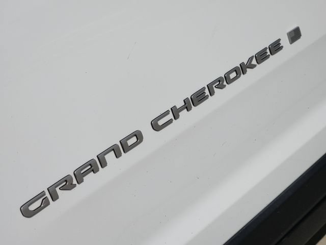 Certified 2025 Jeep Grand Cherokee Limited RWD image 14
