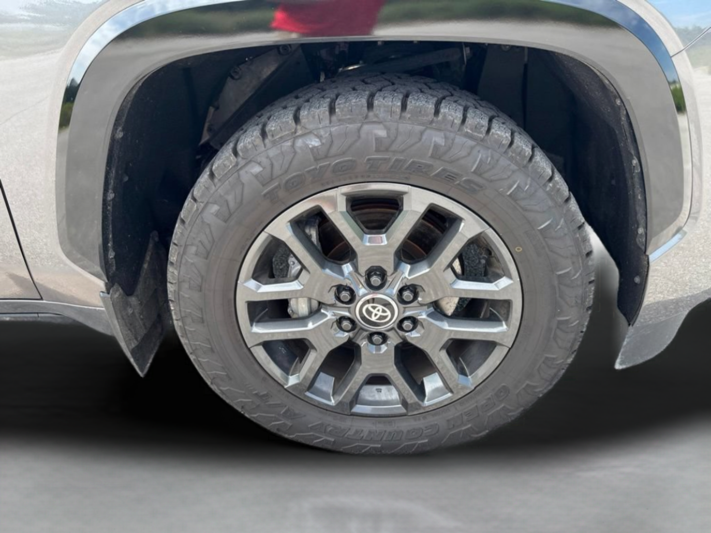 Certified 2025 Toyota Sequoia Platinum AWD/4WD image 36
