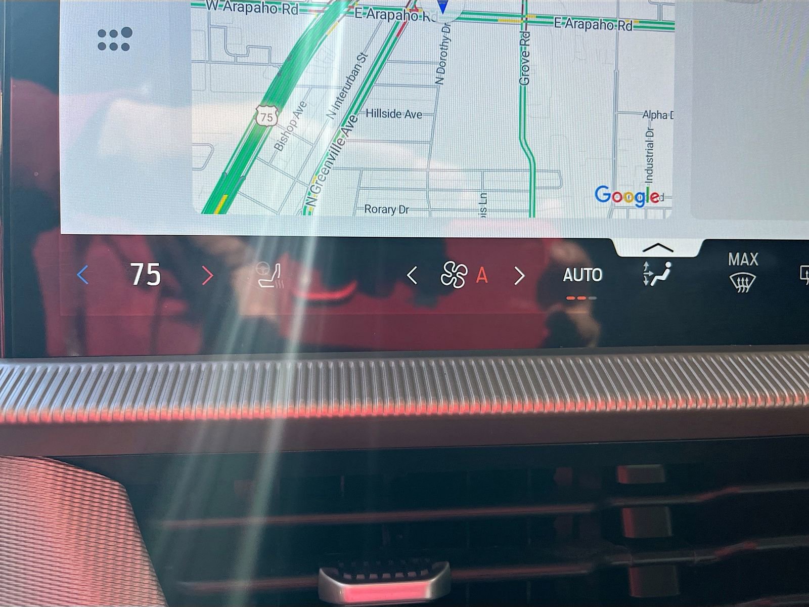 Used 2025 Ford Explorer Active w/ Active Comfort Package AWD/4WD image 16