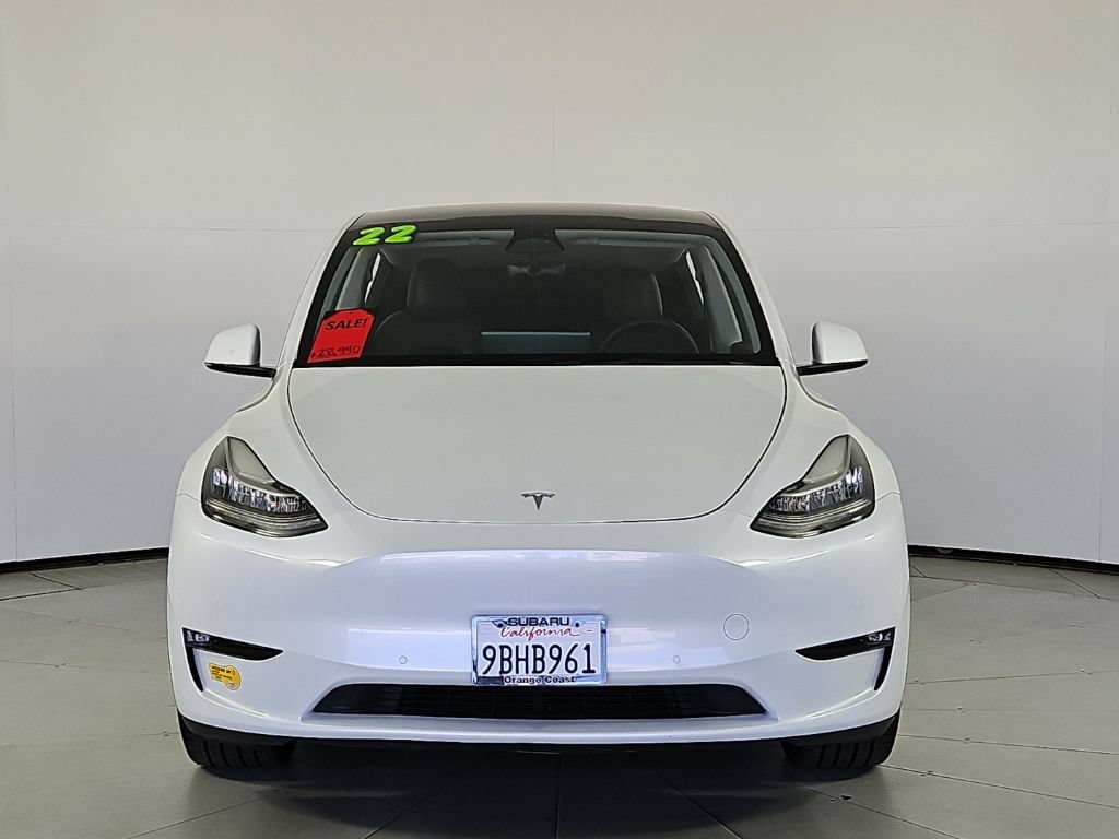 Used 2022 Tesla Model Y Long Range AWD/4WD image 3