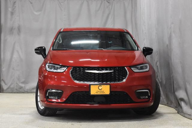 Certified 2024 Chrysler Pacifica Touring-L image 5