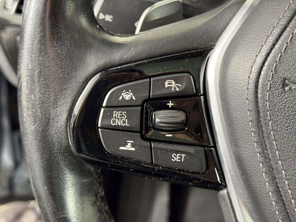 Used 2019 BMW 540i xDrive AWD/4WD image 22
