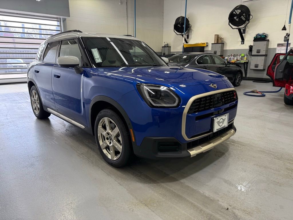 Certified 2025 MINI Cooper Countryman S image 7