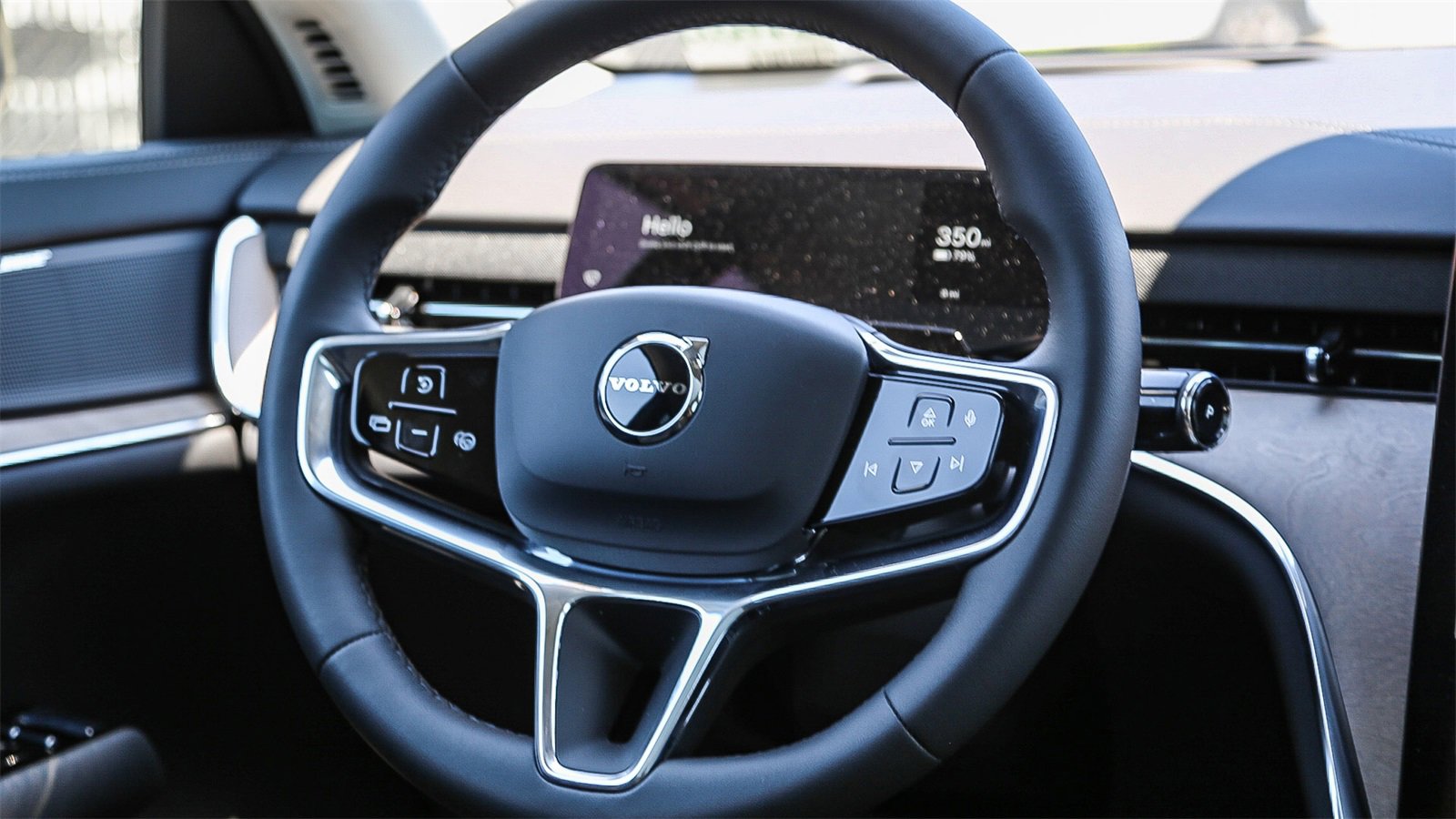 New 2025 Volvo EX90 Ultra image 17