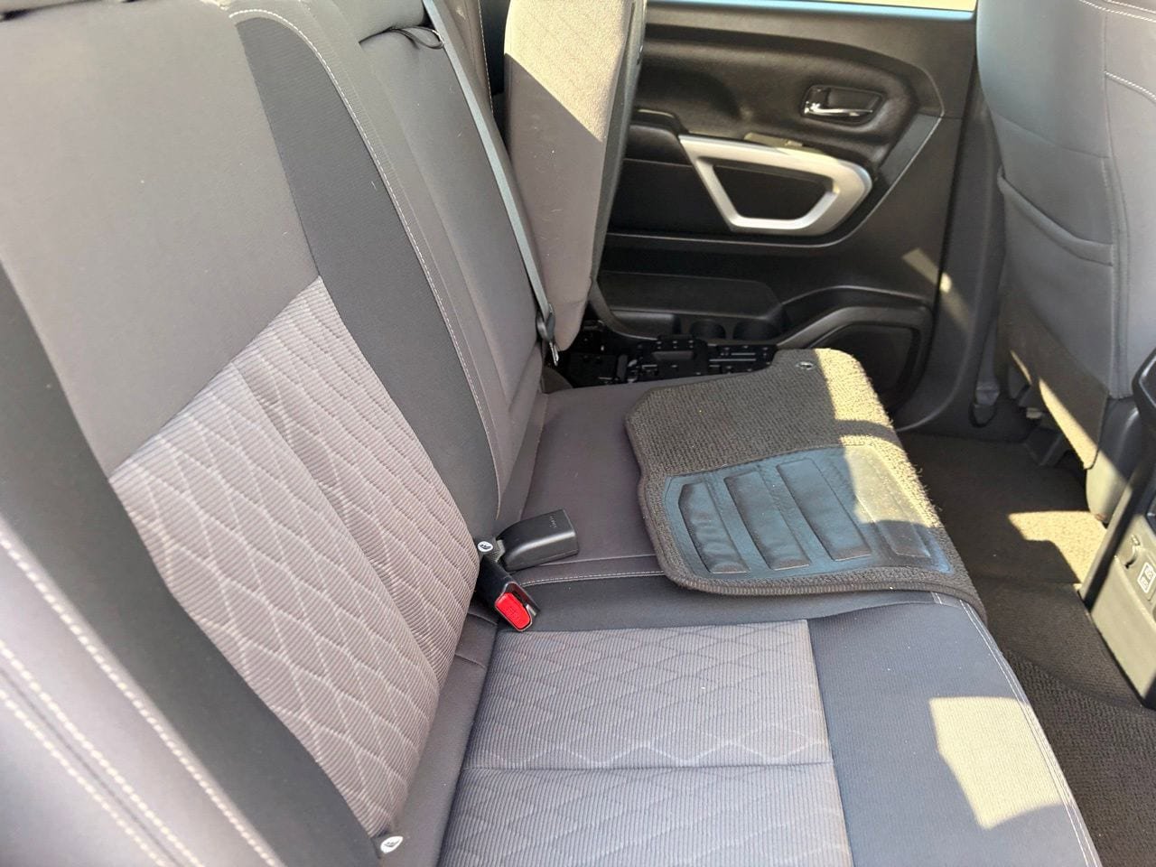 Certified 2024 Nissan Titan SV w/ SV Convenience Package RWD image 14
