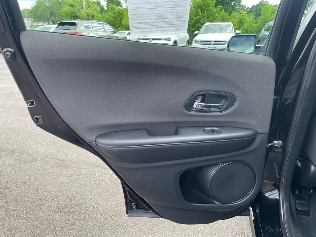 Used 2020 Honda HR-V Sport image 16