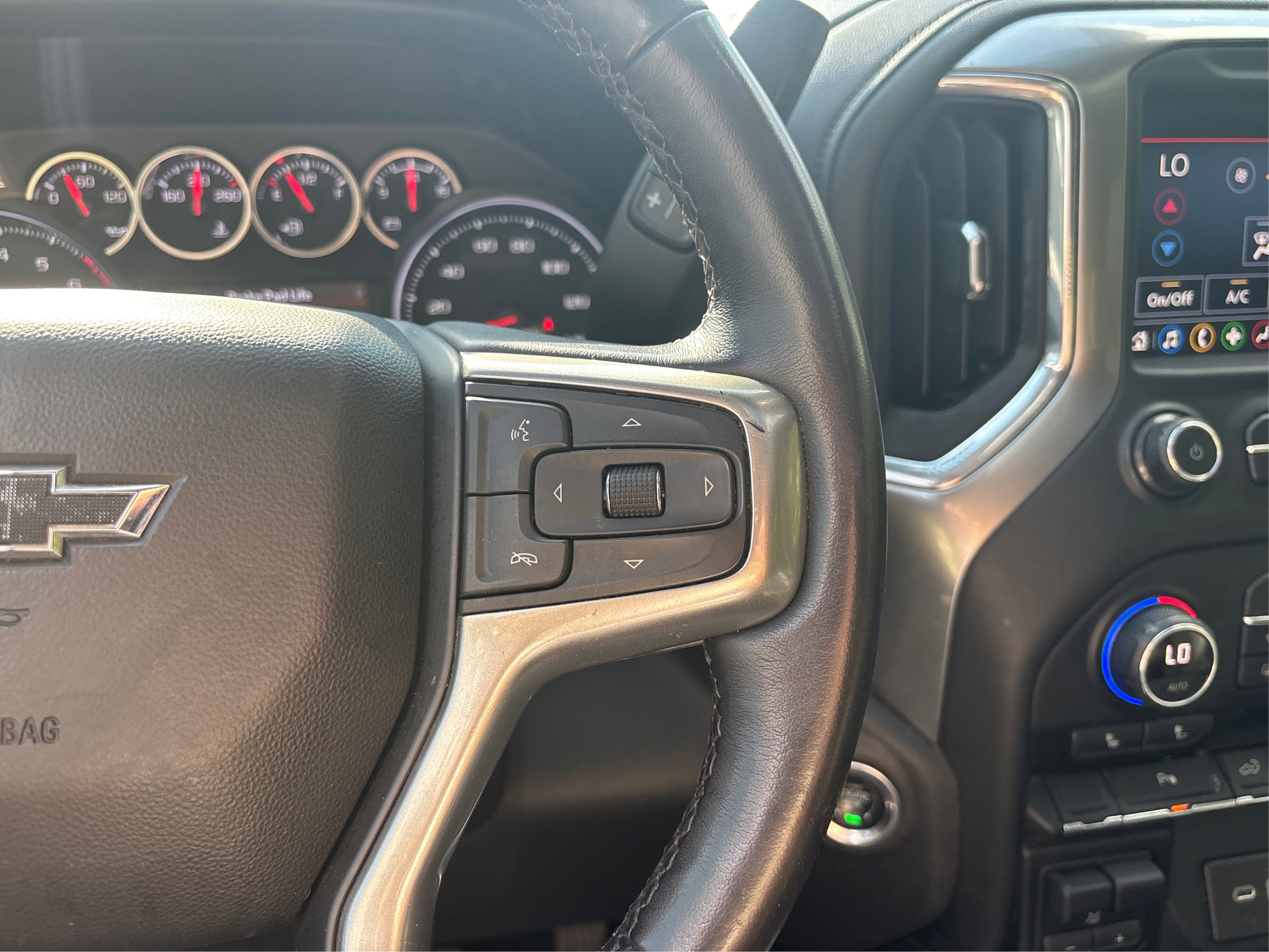 Used 2022 Chevrolet Silverado 1500 LT Trail Boss w/ LT Trail Boss Premium Package image 53