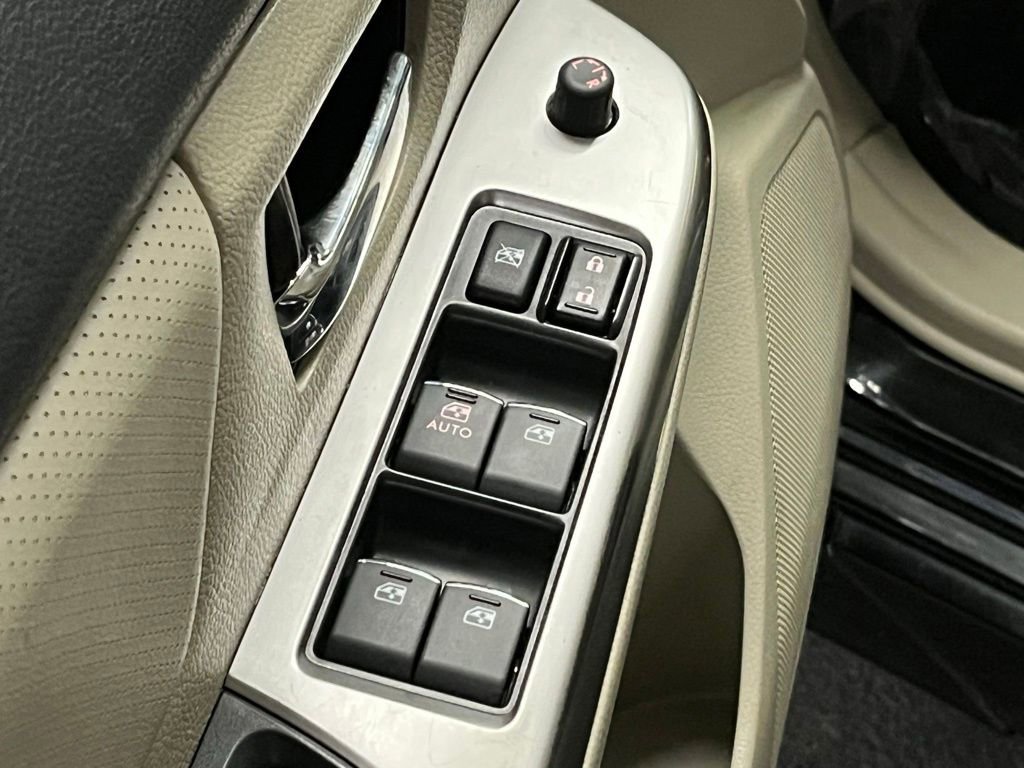 Used 2015 Subaru Impreza 2.0i Sport Limited image 14