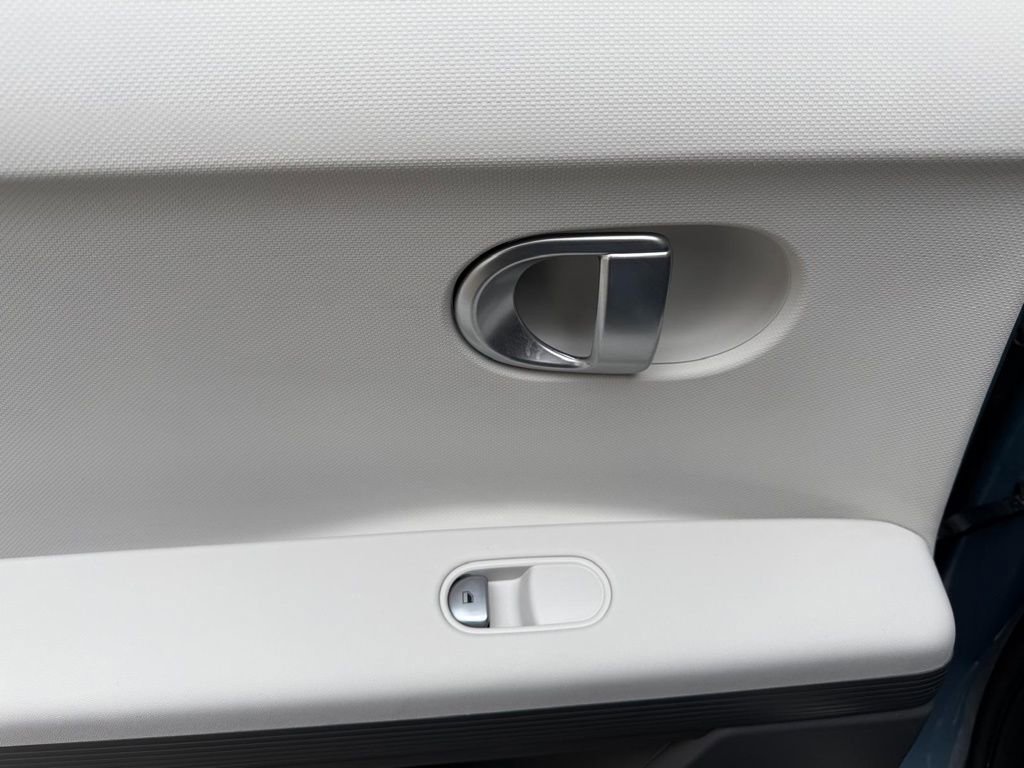 Used 2024 Hyundai Ioniq 5 SEL image 17