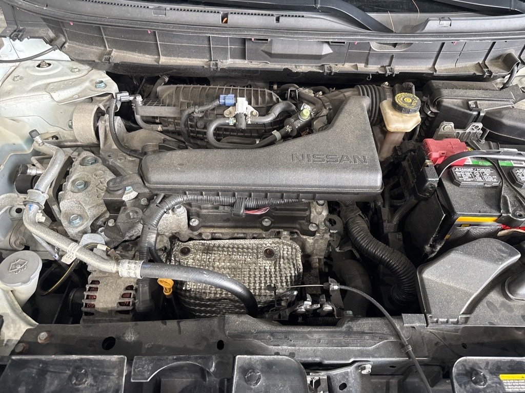 Used 2018 Nissan Rogue S image 40