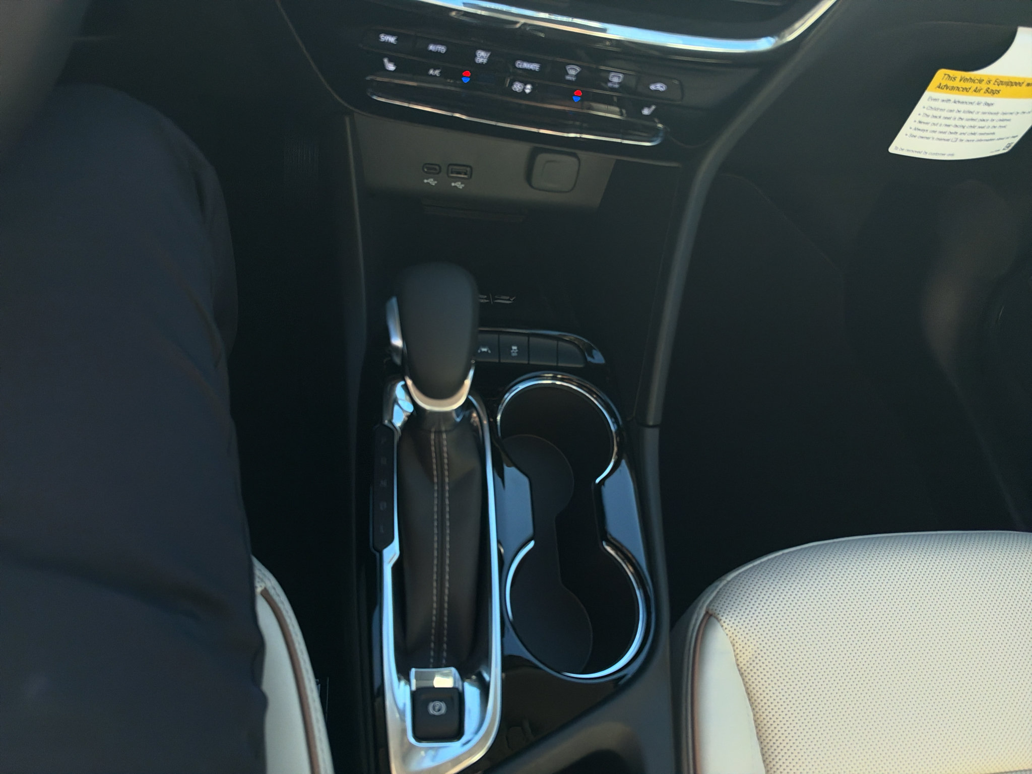 New 2026 Buick Encore GX Avenir w/ Avenir Technology Package FWD image 23