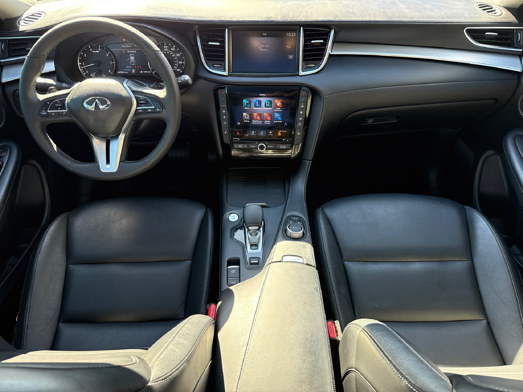 Used 2020 INFINITI QX50 Luxe FWD image 11