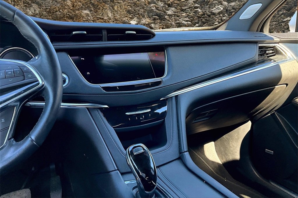 Used 2020 Cadillac XT5 Premium Luxury image 6