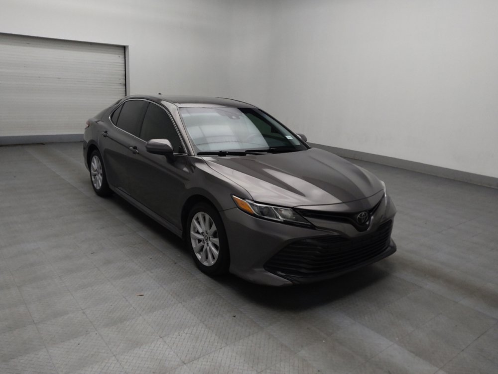 Used 2020 Toyota Camry LE image 13