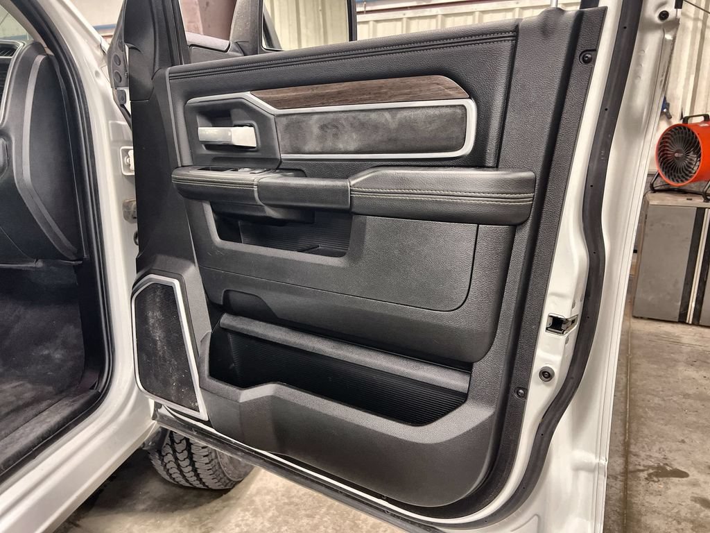 Used 2024 RAM 2500 Laramie AWD/4WD image 29