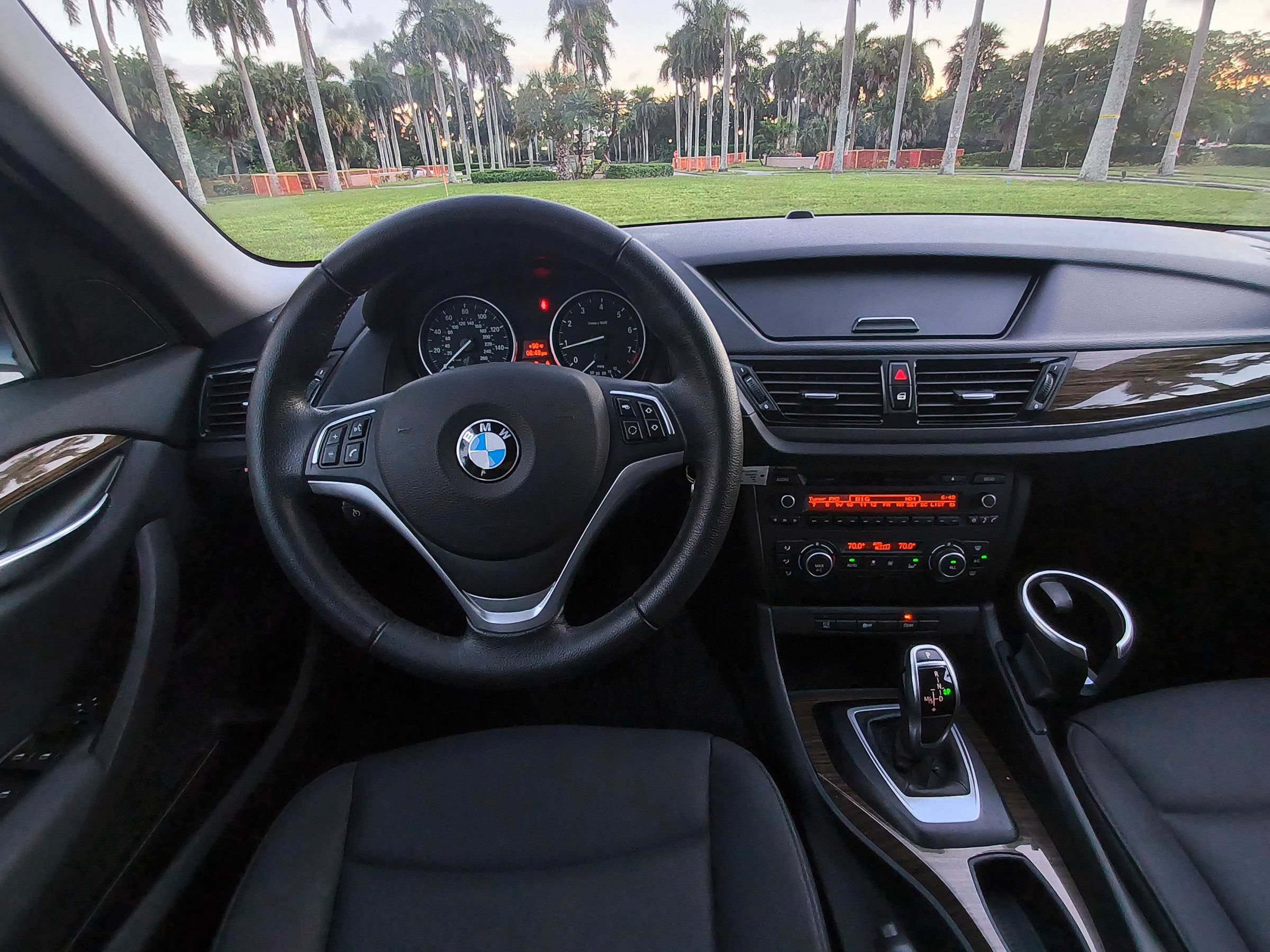 Used 2015 BMW X1 sDrive28i RWD image 7