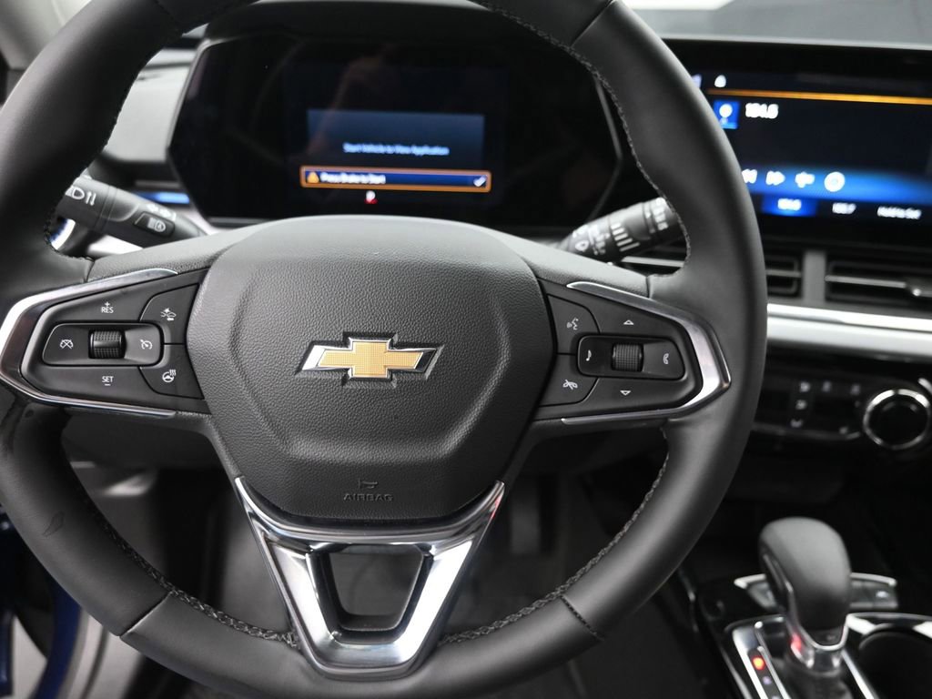 Used 2024 Chevrolet Trax LT w/ Driver Confidence Package image 14