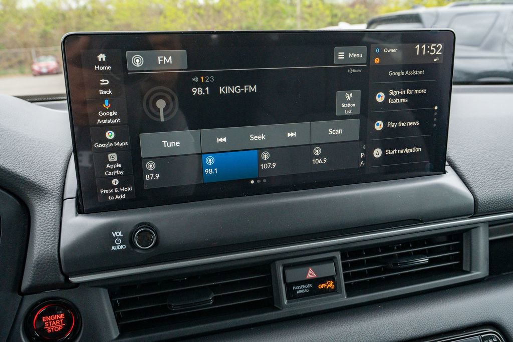New 2026 Honda Pilot Sport image 29