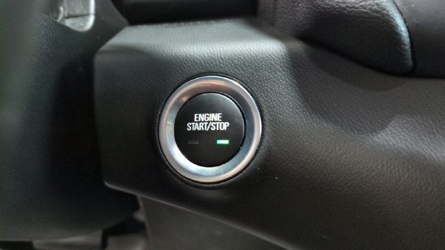 Used 2021 GMC Terrain SLE w/ Driver Convenience Package AWD/4WD image 19