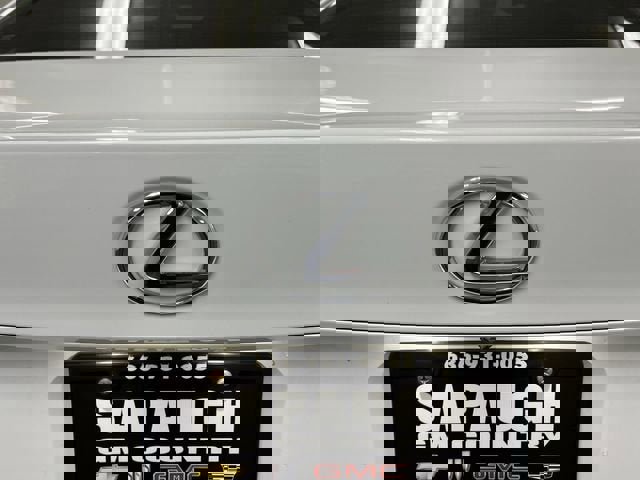 Used 2019 Lexus IS 350 F Sport image 32