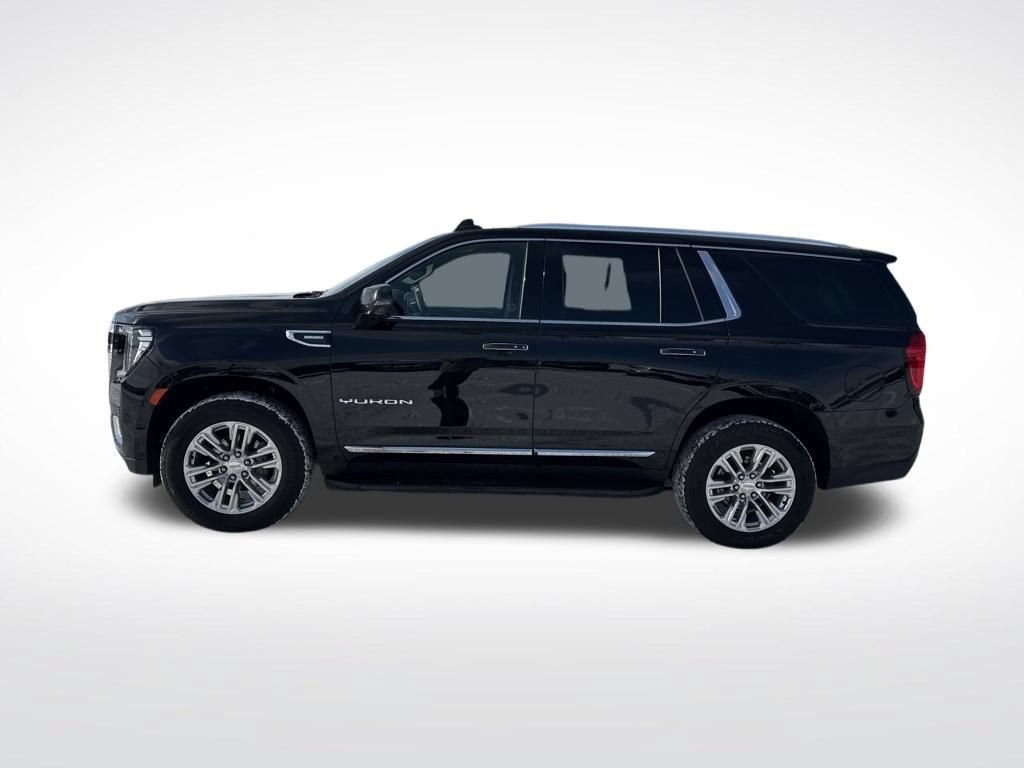 Used 2024 GMC Yukon SLT w/ SLT Luxury Package AWD/4WD image 8