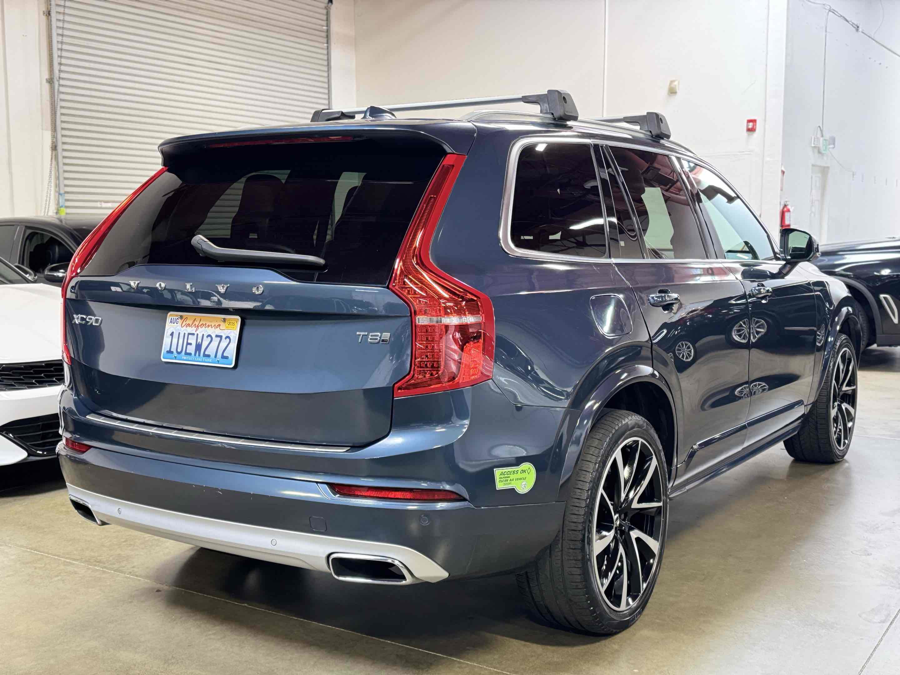 Used 2020 Volvo XC90 T8 Momentum w/ Protection Package Premier AWD/4WD image 10