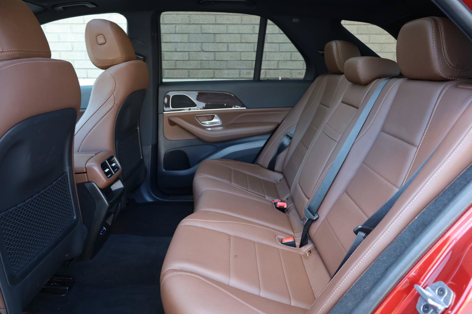 Used 2025 Mercedes-Benz GLE 350 4MATIC image 19