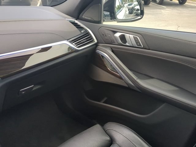 Used 2021 BMW X6 xDrive40i w/ Executive Package AWD/4WD image 20