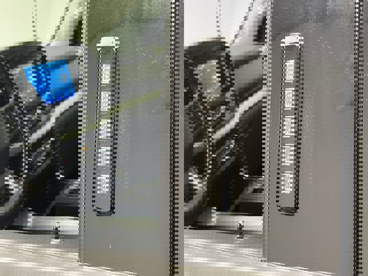 Certified 2022 Ford F150 XLT w/ Equipment Group 301A Mid image 7