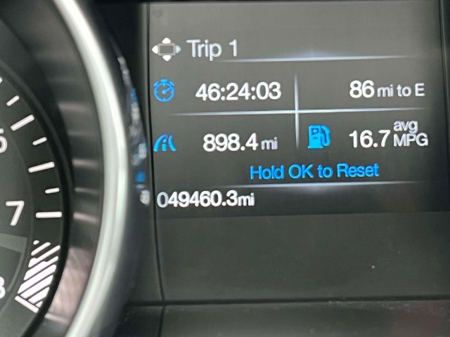 Certified 2018 Ford Mustang GT w/ Black Accent Pkg RWD image 34